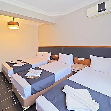فندق Diamond Old 3*